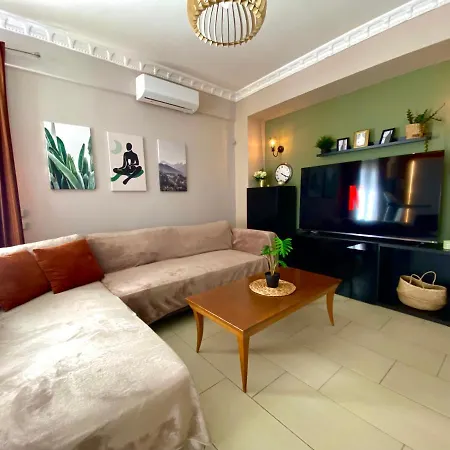 Avia Luxury With Hydromassage *