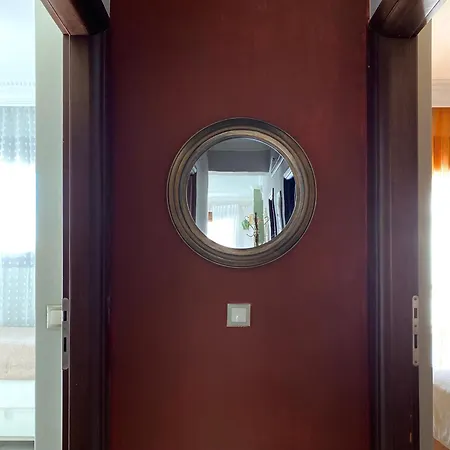 Avia Luxury With Hydromassage Apartment *